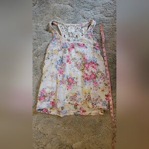 579 Floral Lace Tank Top - Pink and White